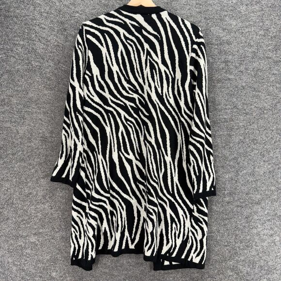 Sag Harbor Cardigan Women M Medium Black Animal Print One Button Long Sleeve - Picture 2 of 6